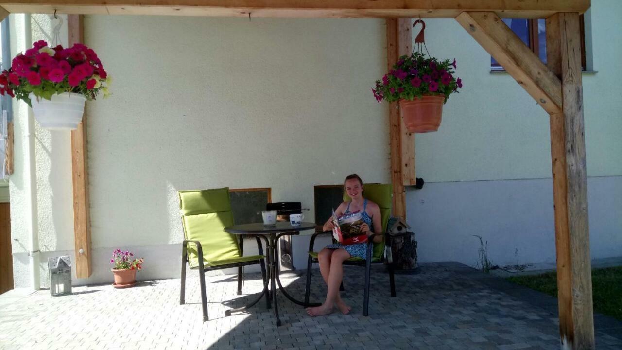 Ferienwohnung Nimm dir Zeit Hinterhermsdorf Exterior foto